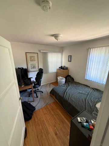 444 Bonair Street, La Jolla, CA 92037