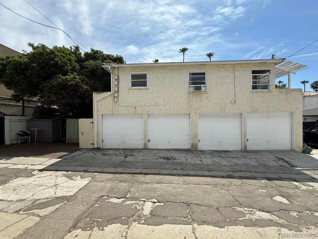444 Bonair Street, La Jolla, CA 92037