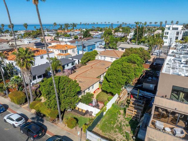 444 Bonair Street, La Jolla, CA 92037