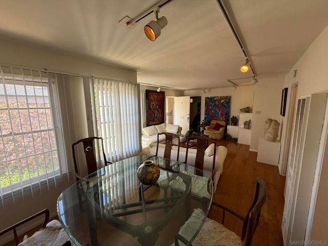 444 Bonair Street, La Jolla, CA 92037