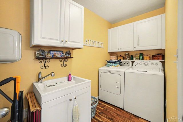 3850 S Fenmore Road, Merrill, MI 48637