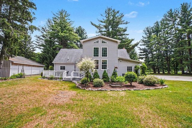 3850 S Fenmore Road, Merrill, MI 48637