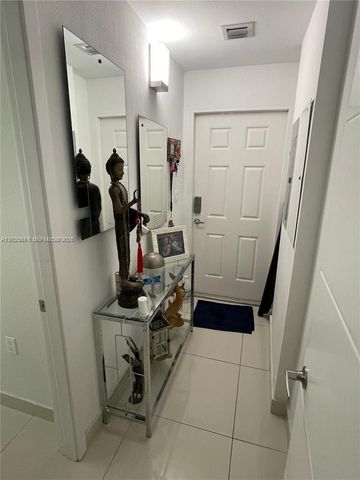 13960 SW 258th Ter 13960, Homestead, FL 33032