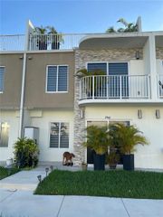 13960 SW 258th Ter 13960, Homestead, FL 33032