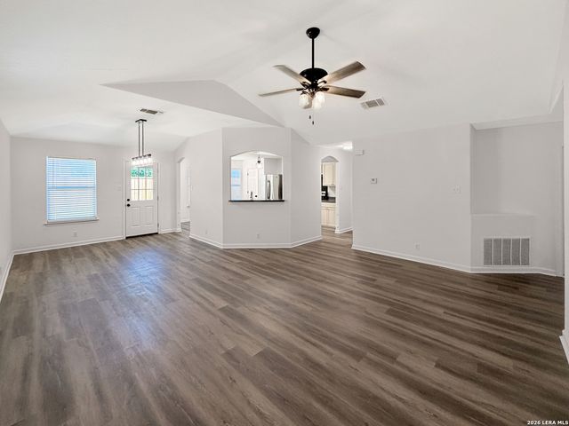 4019 Flowing Path, San Antonio, TX 78247