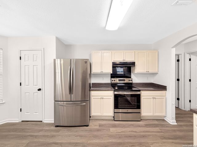 4019 Flowing Path, San Antonio, TX 78247