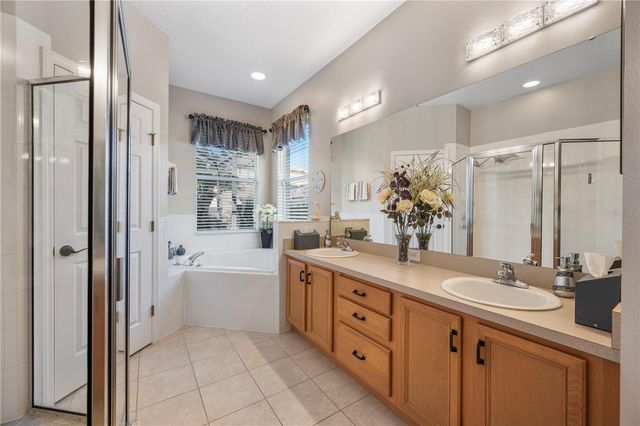 135 MINNIEHAHA CIRCLE, Haines City, FL 33844