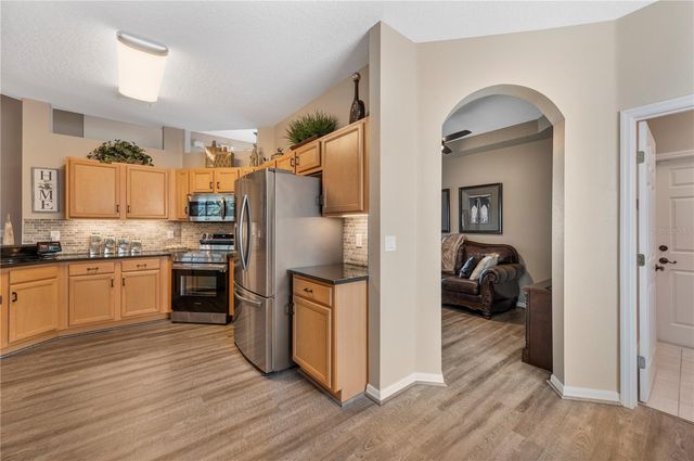 135 MINNIEHAHA CIRCLE, Haines City, FL 33844