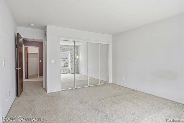 25035 Woodvale Drive, Southfield, MI 48034