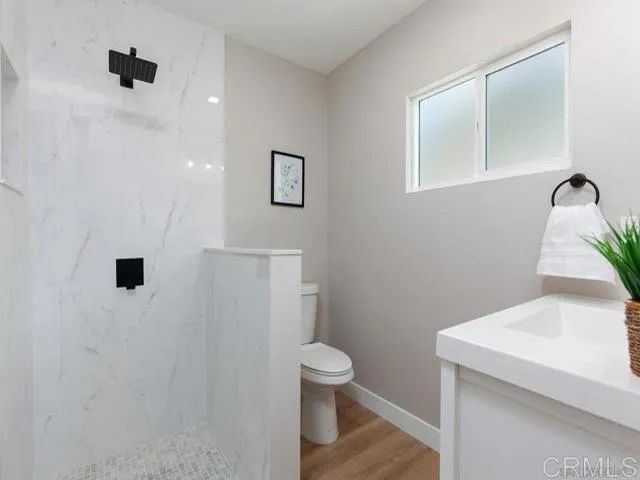 1817 Oakshire Court, San Diego, CA 92102