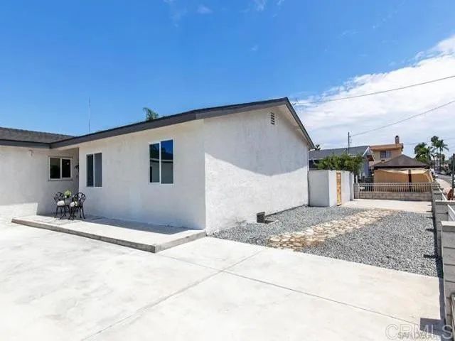 1817 Oakshire Court, San Diego, CA 92102