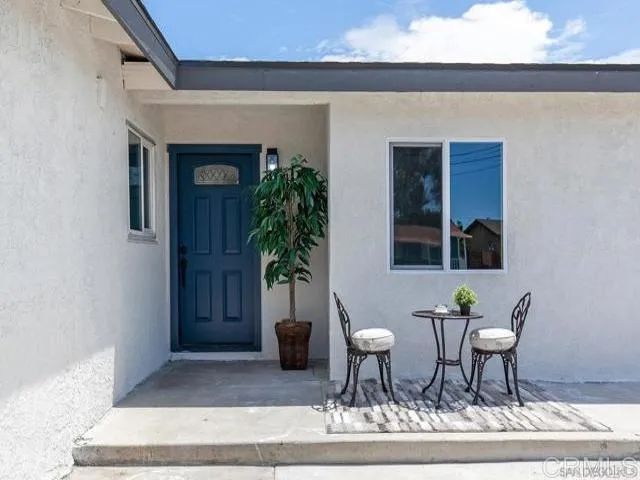 1817 Oakshire Court, San Diego, CA 92102