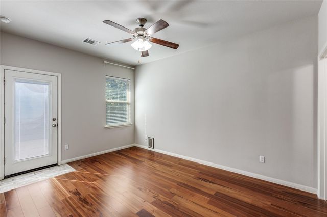 456 S Brook DR, Leander, TX 78641