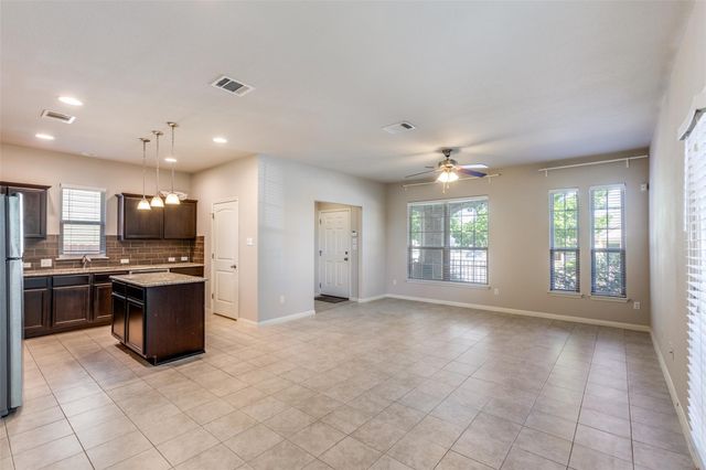 456 S Brook DR, Leander, TX 78641