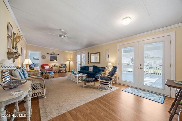 45 Riverview Drive, Chocowinity, NC 27817