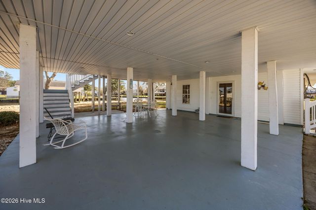 45 Riverview Drive, Chocowinity, NC 27817