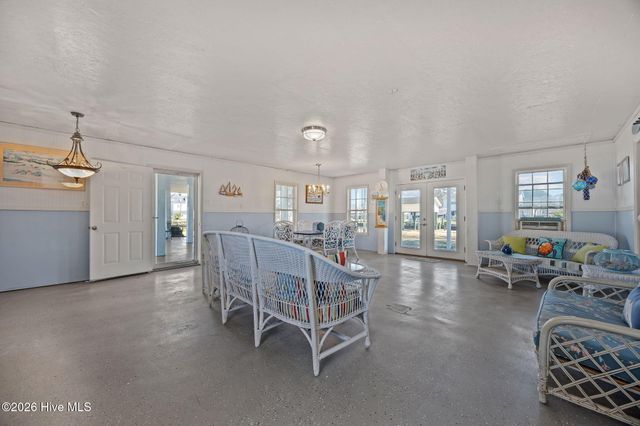 45 Riverview Drive, Chocowinity, NC 27817