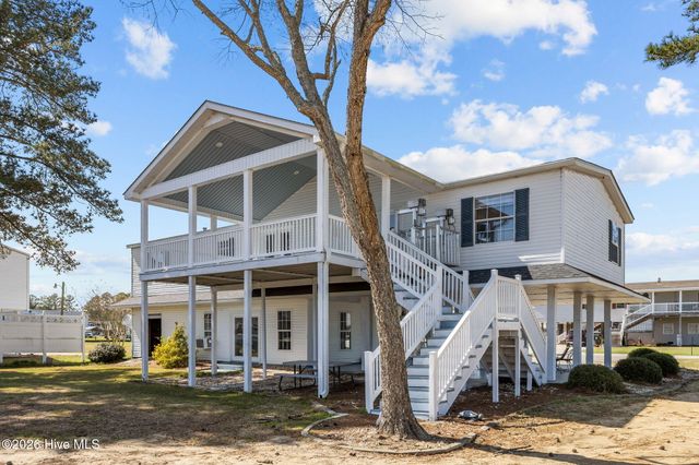 45 Riverview Drive, Chocowinity, NC 27817