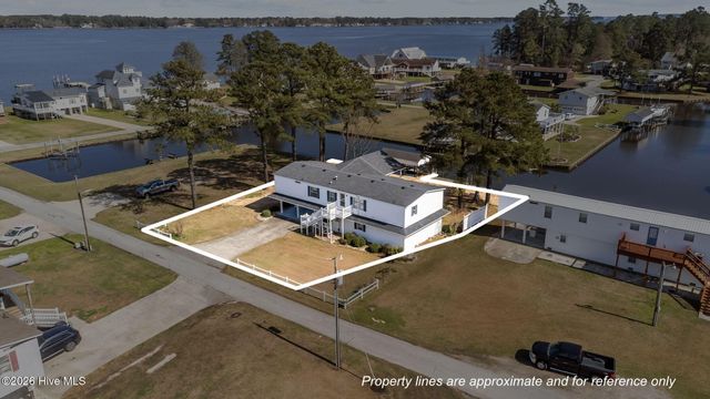 45 Riverview Drive, Chocowinity, NC 27817