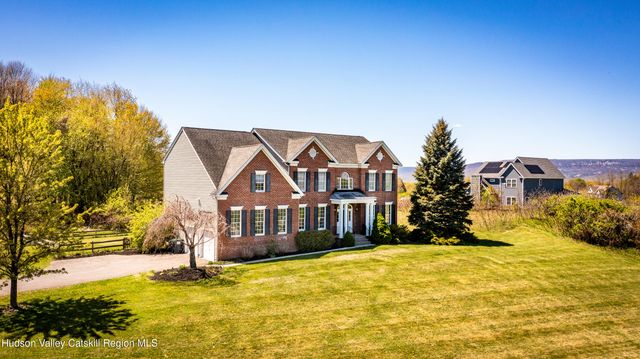 32 Sanford Drive, New Paltz, NY 12561