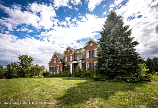 32 Sanford Drive, New Paltz, NY 12561