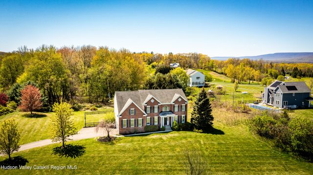32 Sanford Drive, New Paltz, NY 12561