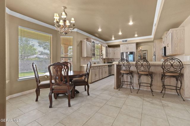 604 ROSINANTE Road, El Paso, TX 79922