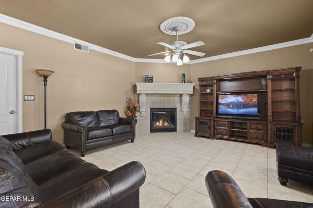 604 ROSINANTE Road, El Paso, TX 79922