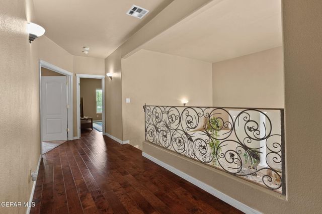 604 ROSINANTE Road, El Paso, TX 79922