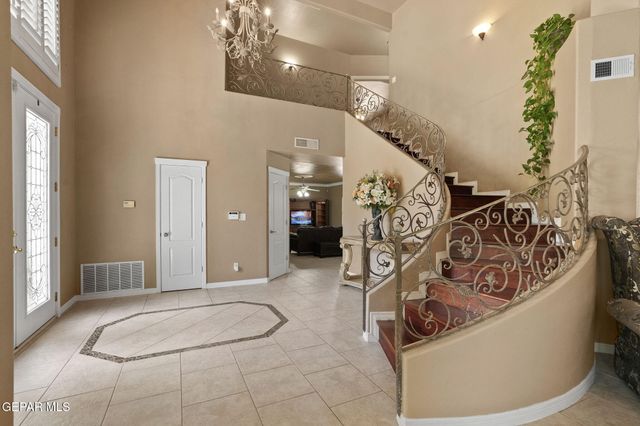 604 ROSINANTE Road, El Paso, TX 79922