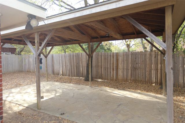 1212 Paco, Denton, TX 76209