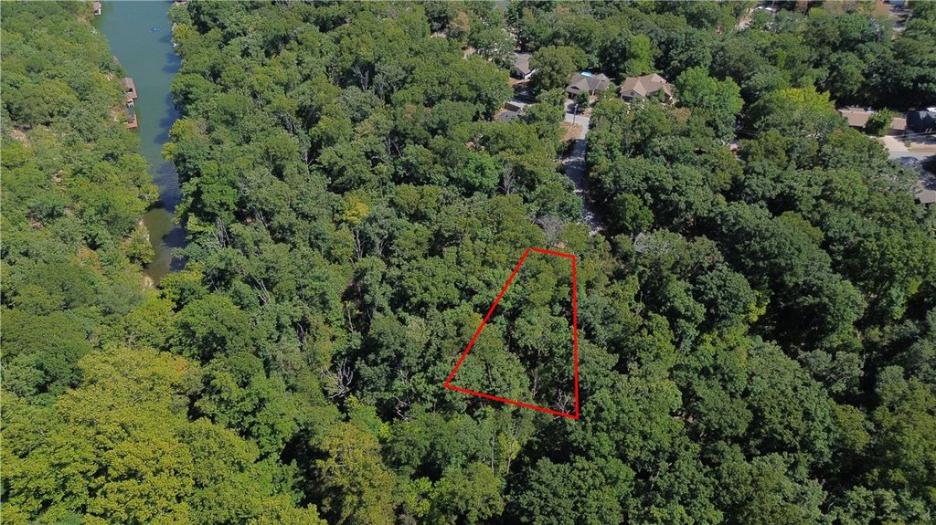 Melvern Lane, Bella Vista, AR 72715