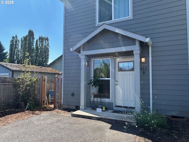 611 Se 142ND Ave B, Portland, OR 97233