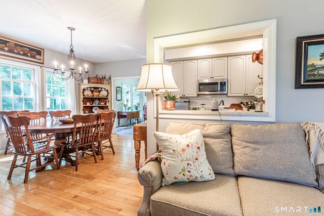 615 Route 165, Preston, CT 06365
