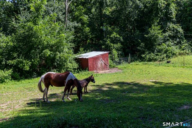 615 Route 165, Preston, CT 06365