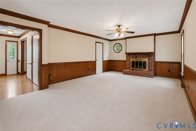 7240 Hanover Grove Ln, Mechanicsville, VA 23111