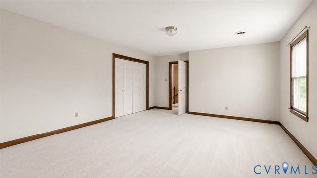 7240 Hanover Grove Ln, Mechanicsville, VA 23111