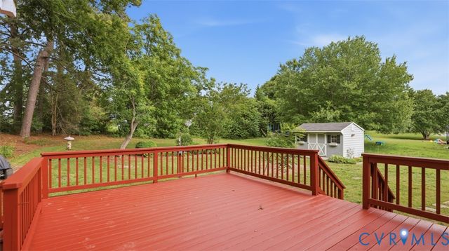 7240 Hanover Grove Ln, Mechanicsville, VA 23111