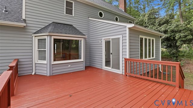 7240 Hanover Grove Ln, Mechanicsville, VA 23111