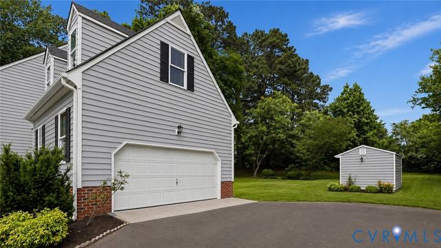 7240 Hanover Grove Ln, Mechanicsville, VA 23111