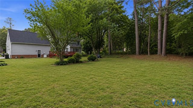 7240 Hanover Grove Ln, Mechanicsville, VA 23111