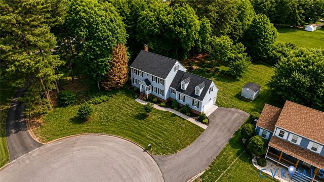 7240 Hanover Grove Ln, Mechanicsville, VA 23111