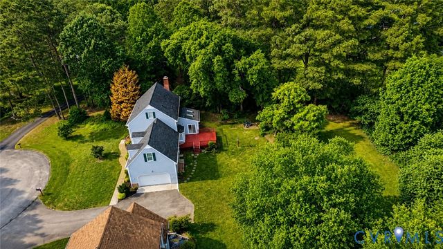 7240 Hanover Grove Ln, Mechanicsville, VA 23111