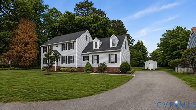 7240 Hanover Grove Ln, Mechanicsville, VA 23111
