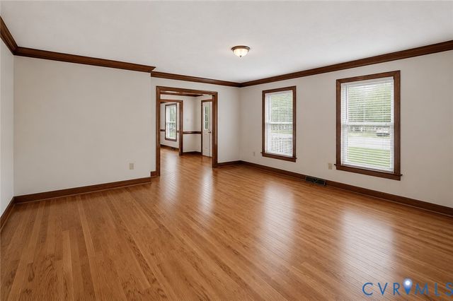 7240 Hanover Grove Ln, Mechanicsville, VA 23111