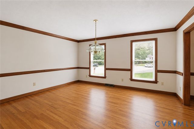 7240 Hanover Grove Ln, Mechanicsville, VA 23111