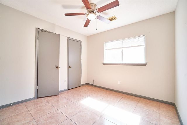 7811 Londres Drive, Houston, TX 77083