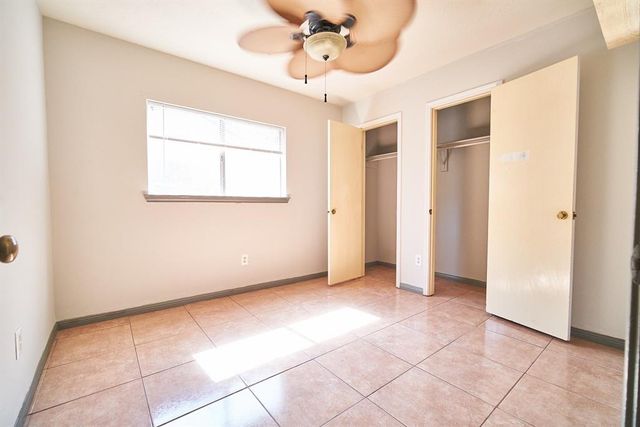 7811 Londres Drive, Houston, TX 77083