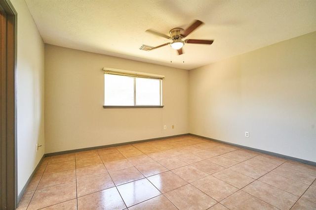 7811 Londres Drive, Houston, TX 77083