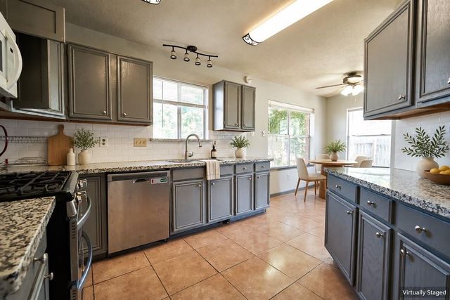 7811 Londres Drive, Houston, TX 77083